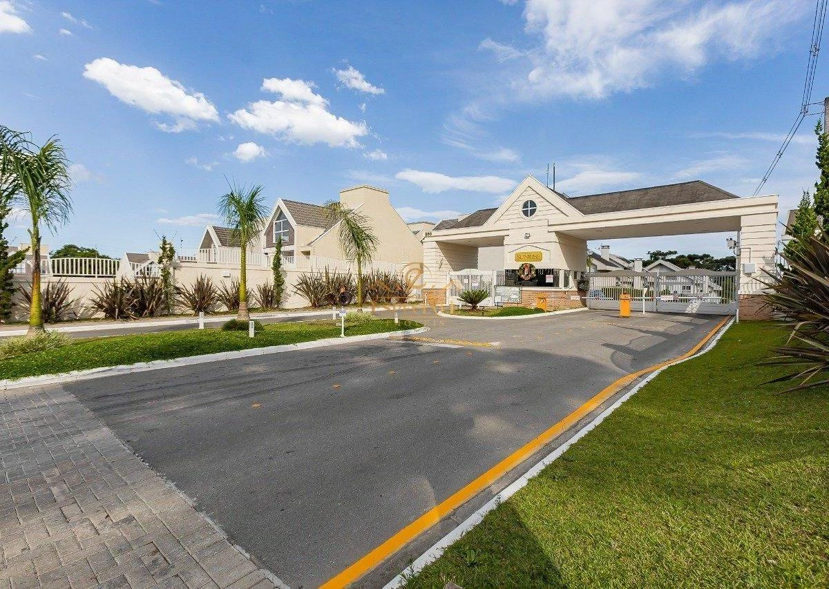 356 m² house with 3 en-suite bedrooms and 3 parking