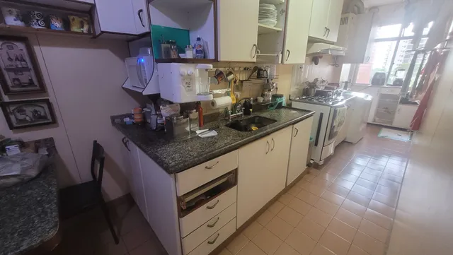 Apartamento com cozinha fechada e 3 quartos — photo 3
