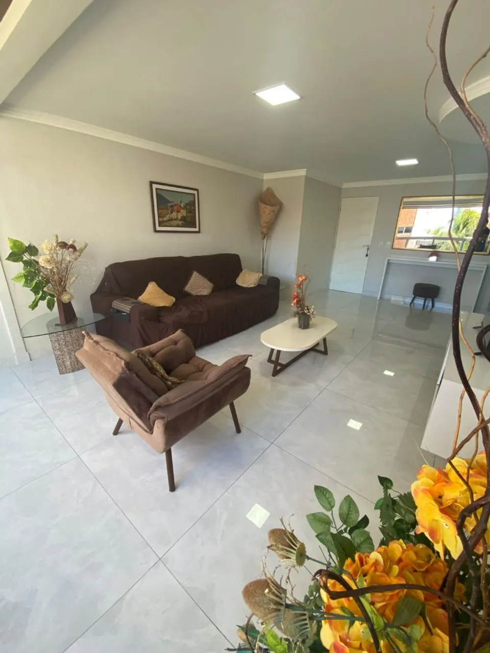 Furnished apartment, 112 m², with a glass-enclosed balcony — photo 16