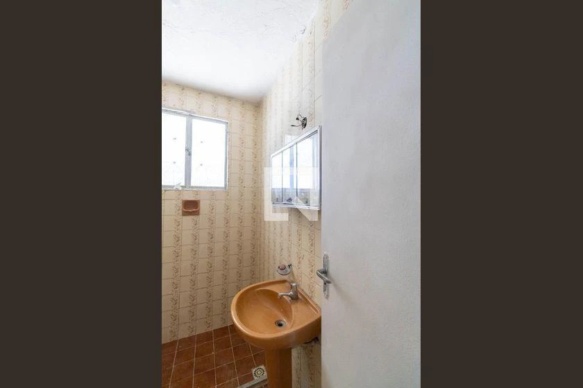 Rental house with 2 bedrooms and a separate kitchen — photo 25