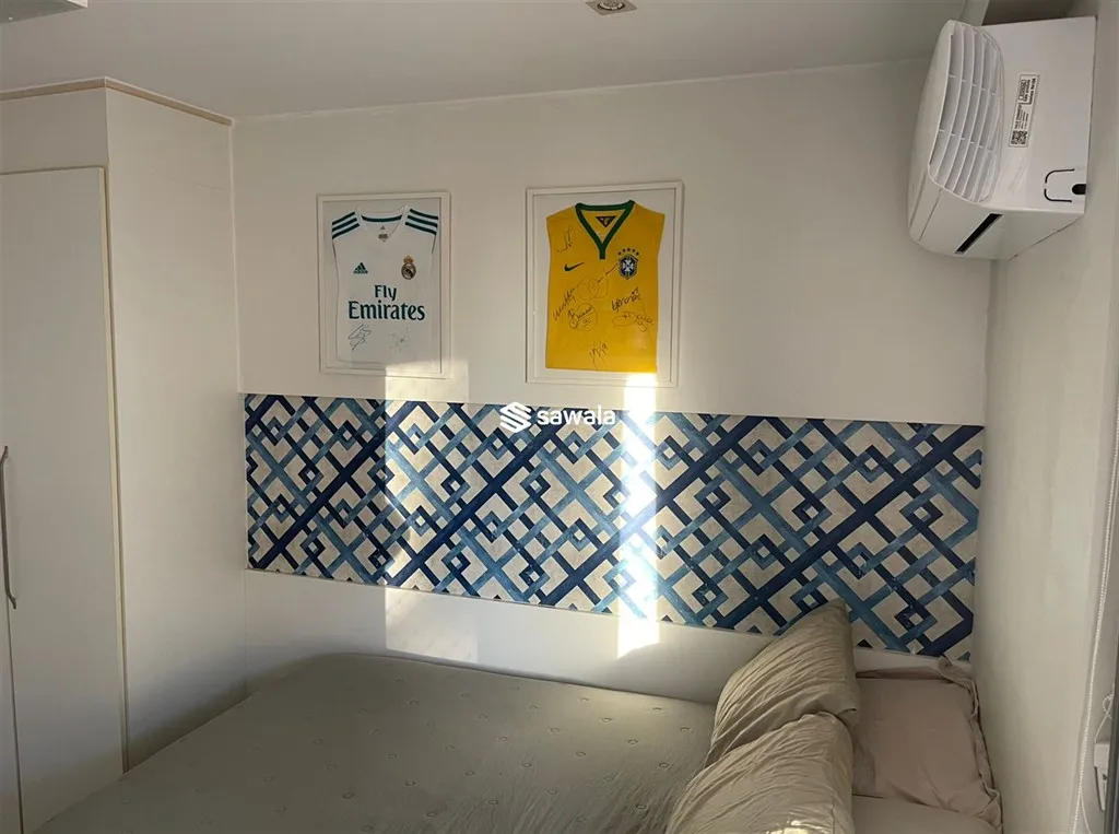 Furnished duplex penthouse with 4 bedrooms and 235 m² — photo 23