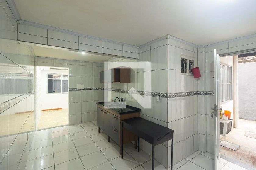 Casa térrea de 210 m² com varanda e 1 quarto — photo 4