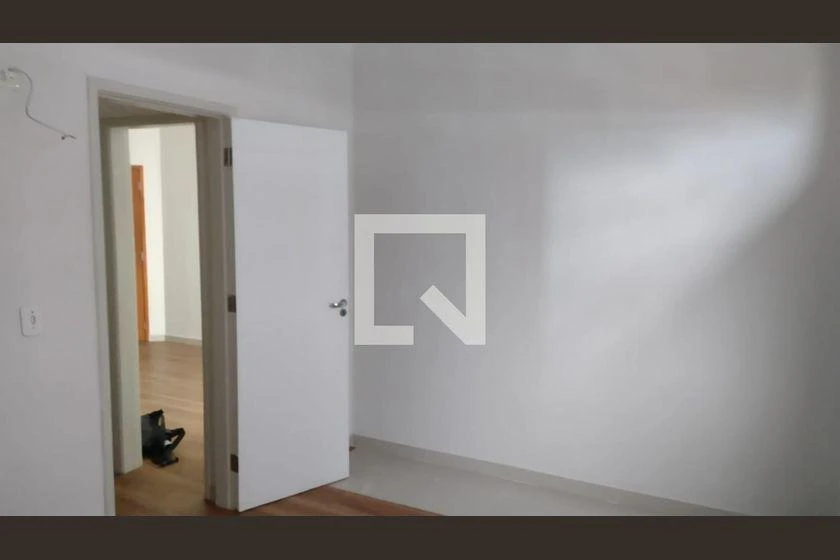 Apartamento com cozinha separada e 2 quartos de 72 m² — photo 11
