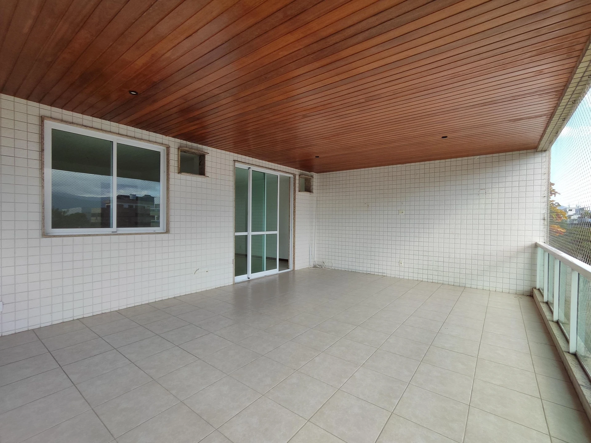 3-bedroom apartment, 1 with its own bathroom, 100 m² — photo 11