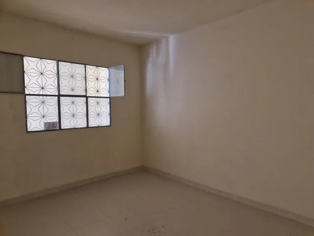 Casa sem mobília com 3 quartos e cozinha a gás — photo 11