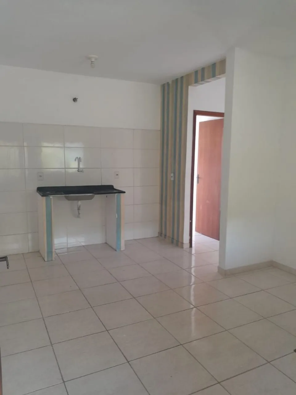 Furnished 1-bedroom apartment with 1 parking spot — photo 9