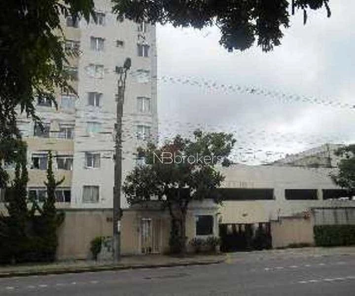 2-bedroom apartment with a washing machine in Curitiba — photo 18