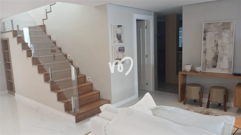 Furnished house with 4 bedrooms and 3 bathrooms — photo 4