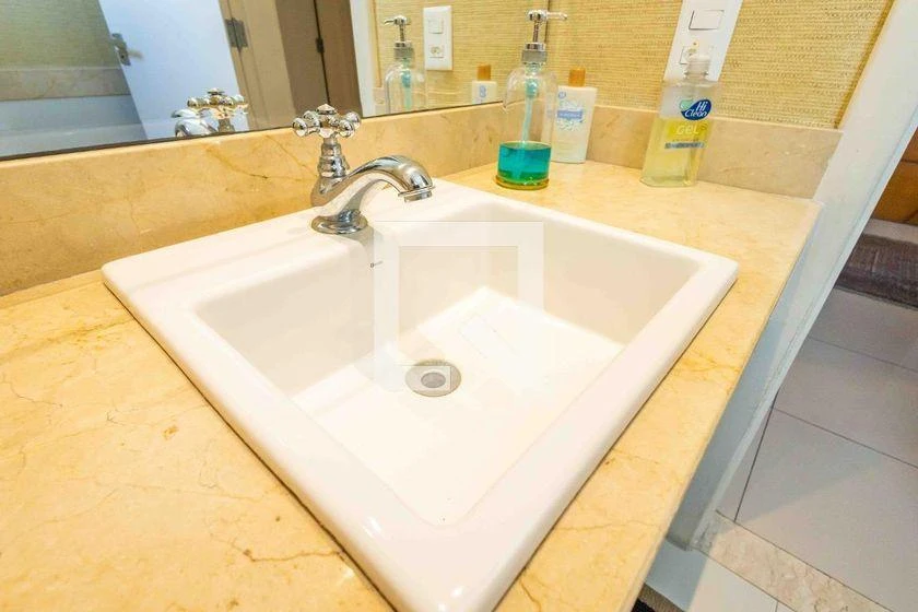 Rental duplex with 3 en-suite bedrooms and 203 m² — photo 48