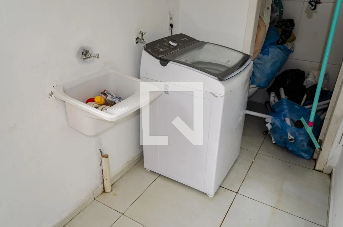3-bedroom house with a mountain view in Florianópolis — photo 24