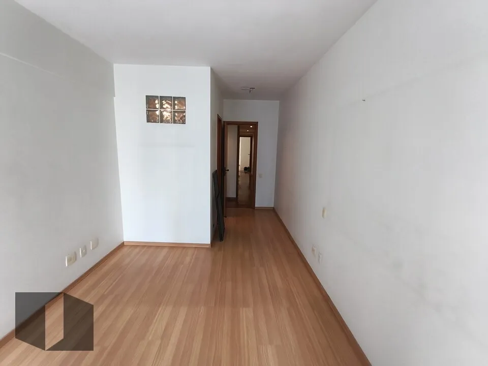 3-bedroom apartment in a building with a sauna — photo 23
