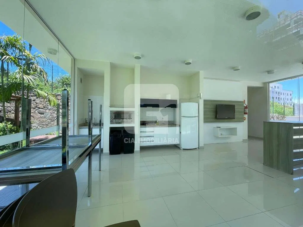 Floor-to-ceiling windows in a 2-bedroom apartment, 87 m² — photo 23
