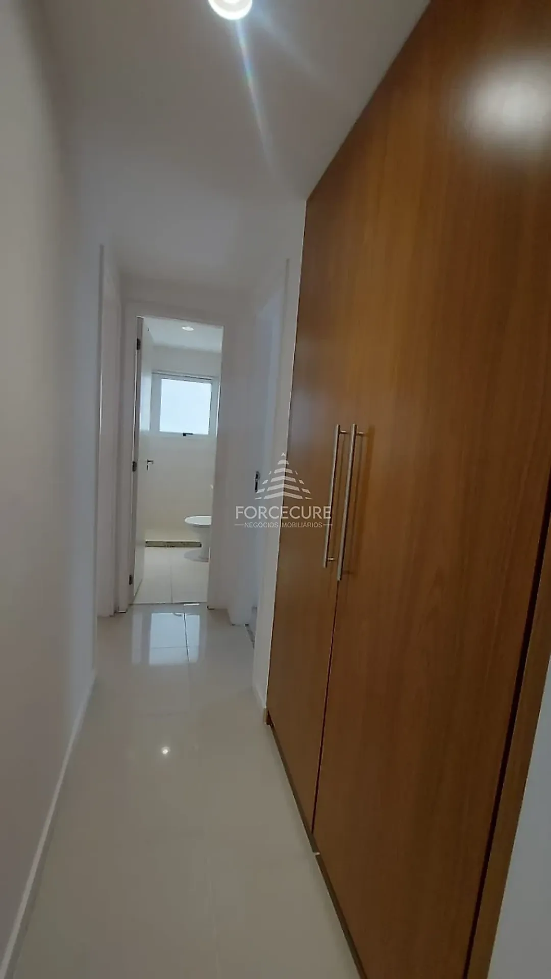 2-bedroom apartment, 1 with its own bathroom, 111 m² — photo 30