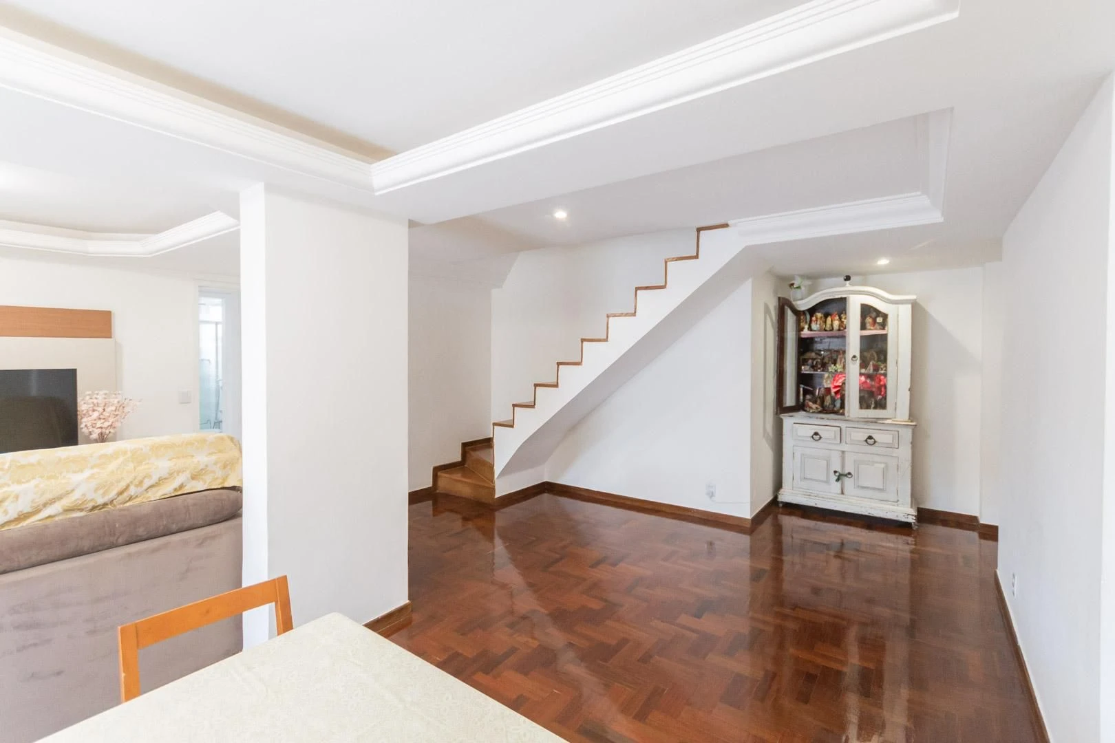 4-bedroom apartment with a mountain view in Rio de Janeiro — photo 74