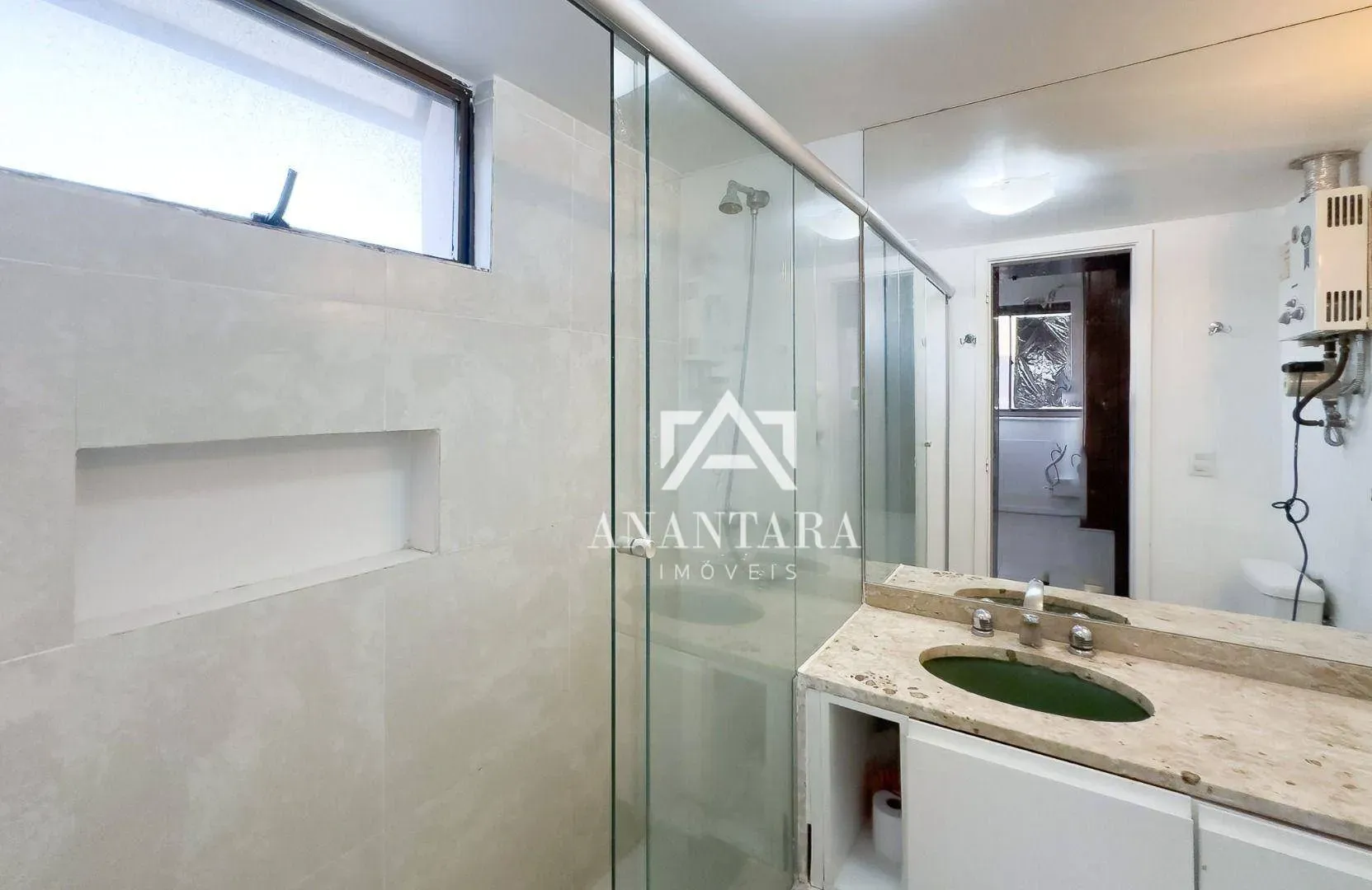 2-bedroom apartment with a water view in Rio de Janeiro — photo 19