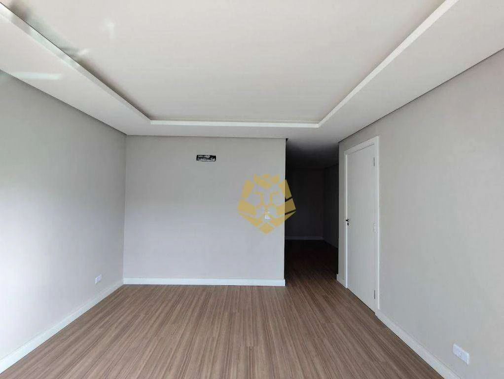 3-bedroom townhouse with 250 m² and a balcony — photo 5