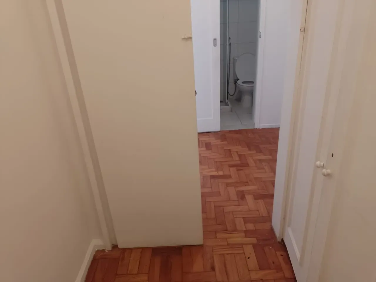 Apartamento, 62 m², com piso de madeira ou laminado — photo 24