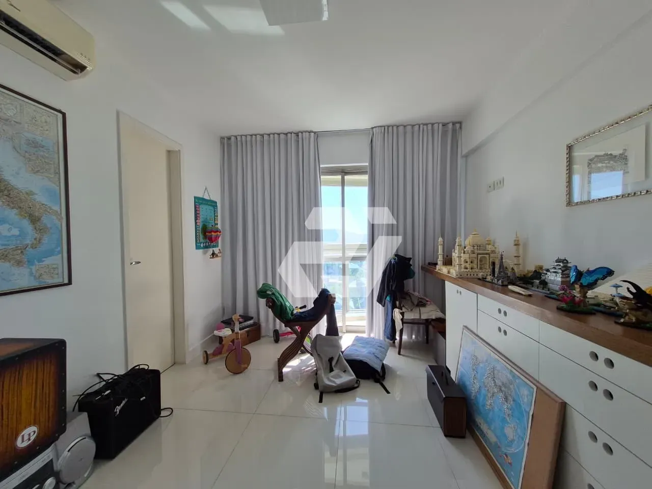 Apartamento mobiliado com 5 quartos e varanda envidraçada — photo 34