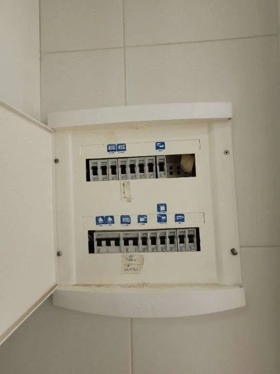Apartamento com 2 dormitórios e 75 m², cozinha separada — photo 22