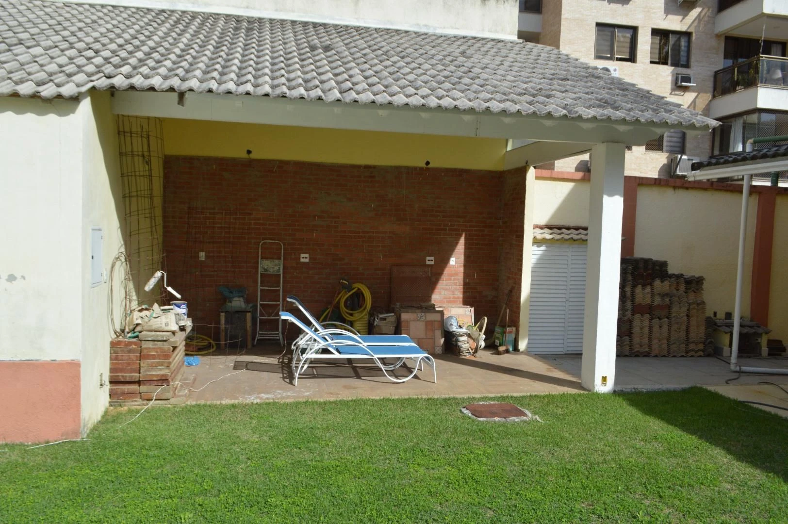House, 362 m², with a jacuzzi — photo 51