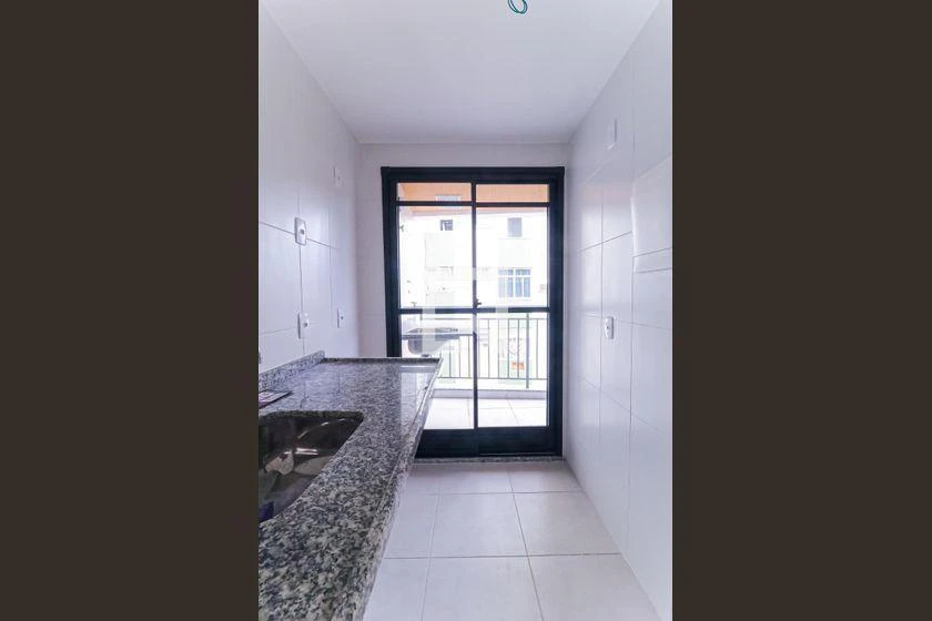 2-bedroom apartment with a grill on the balcony — photo 26