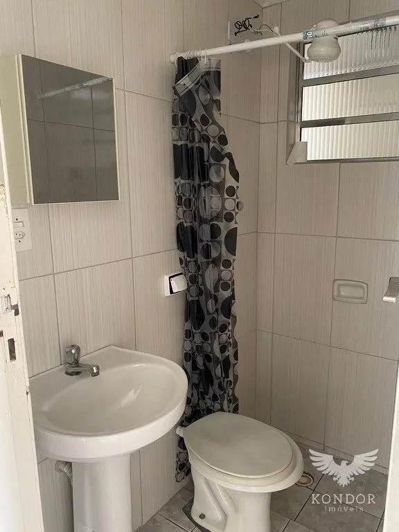 2-bedroom house with a washing machine in Curitiba — photo 7