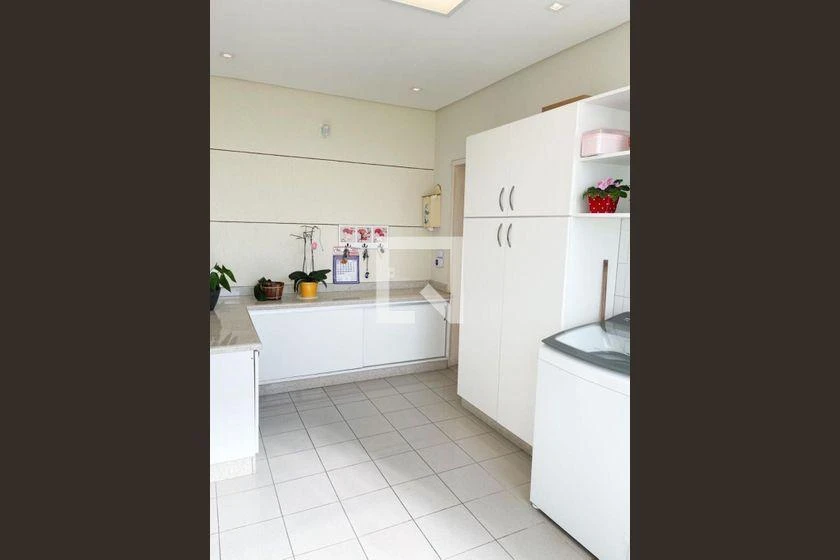 Furnished house with 5 bedrooms and a gas stove — photo 33