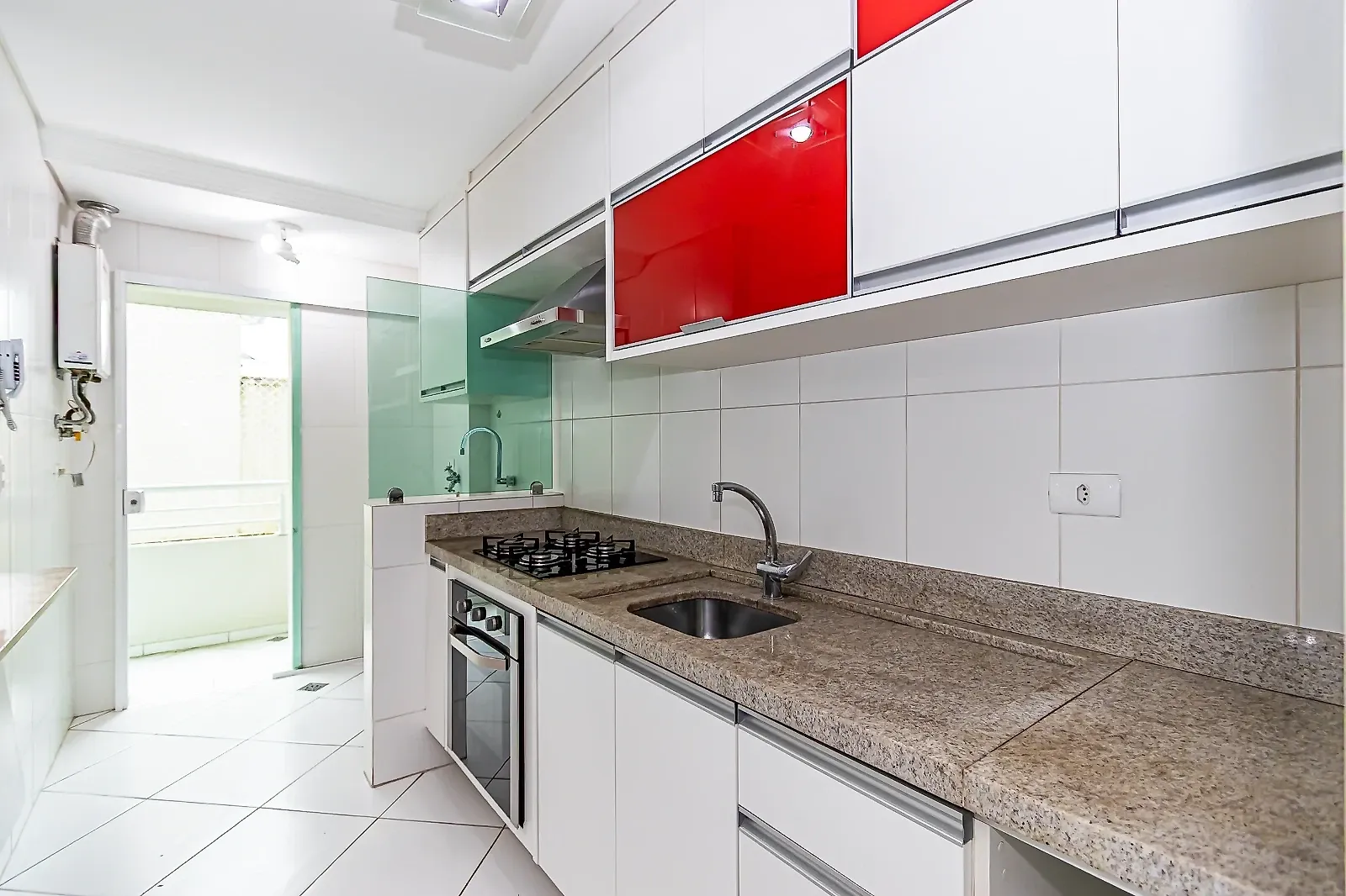 Apartamento de 2 quartos com varanda gourmet, Bacacheri — photo 16