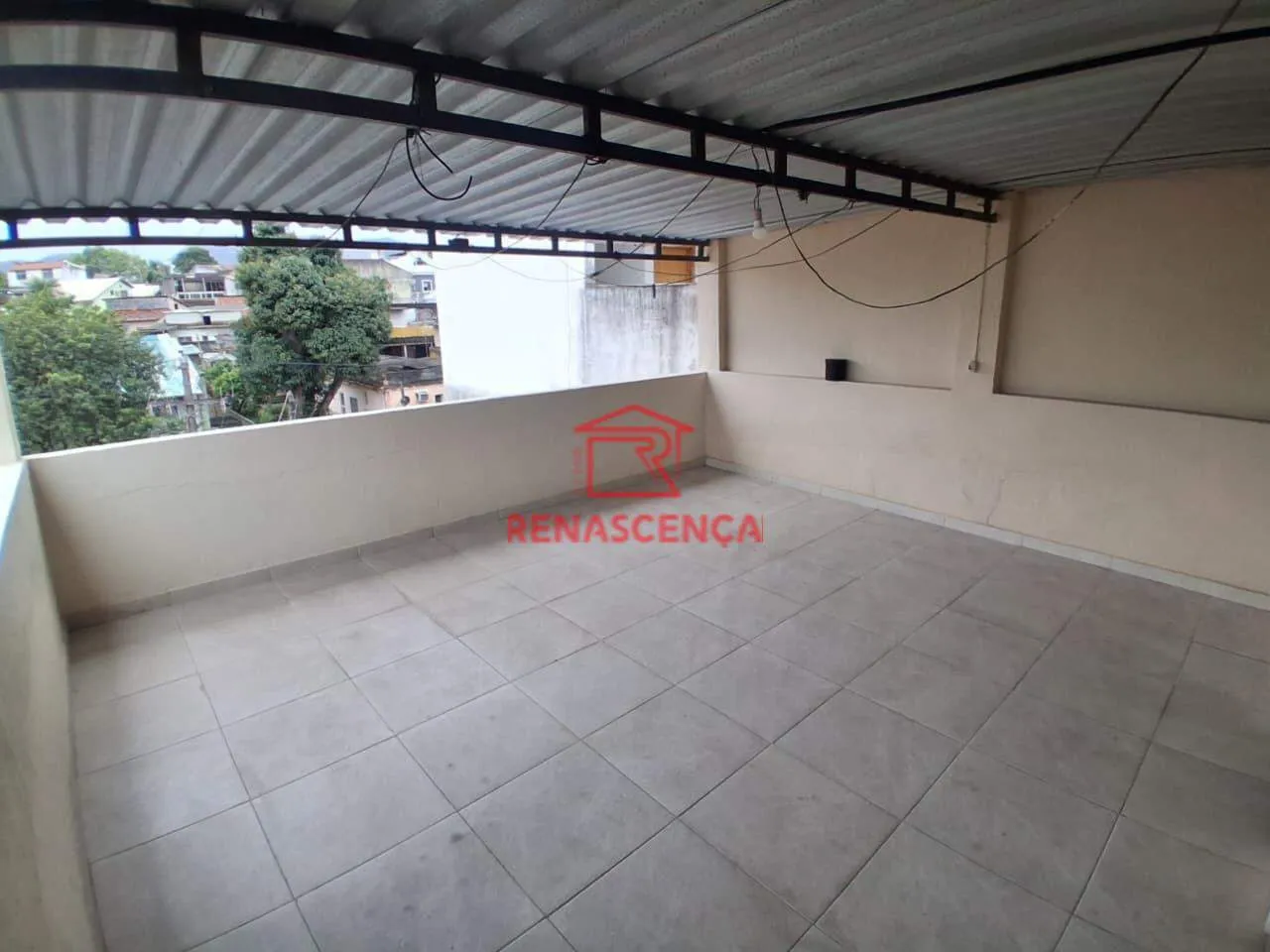 4-bedroom house with shared open-air pool access — photo 29