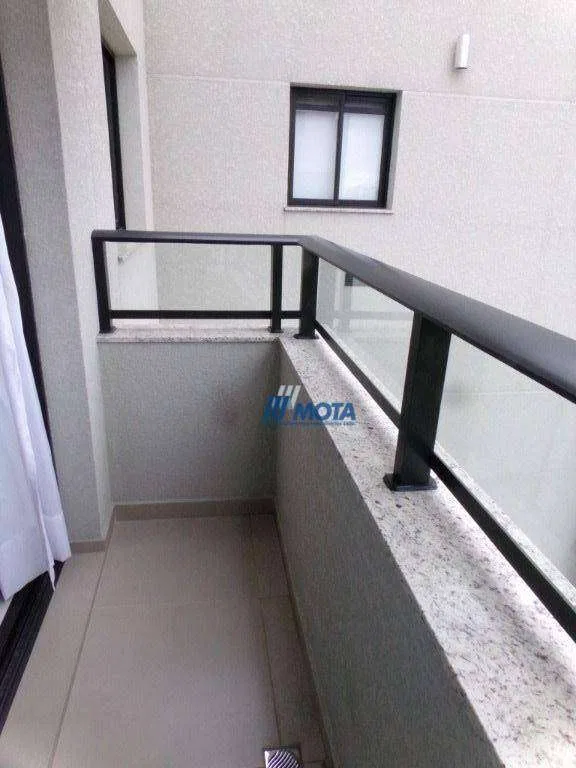 Washing machine in a one-bedroom apartment, 28 m² — photo 16