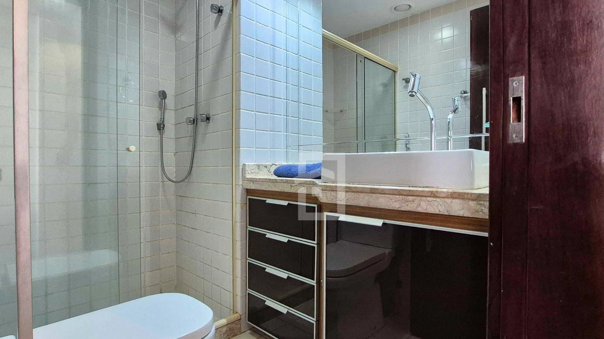 2-bedroom apartment with balcony and 105 m² — photo 19