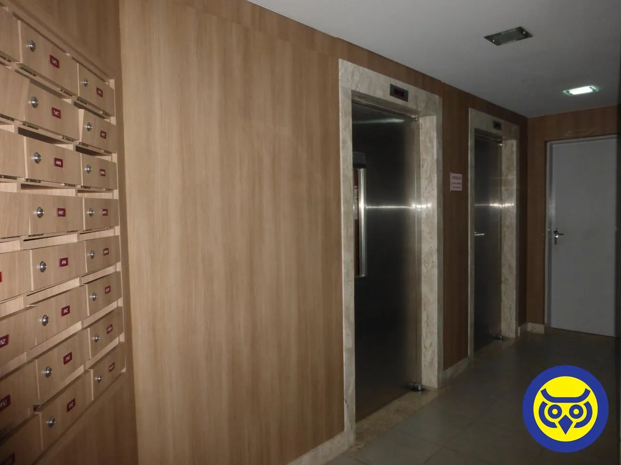 Apartment on the 12th floor with wood or laminate floors — photo 13