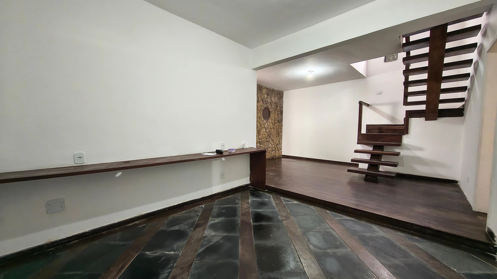 House, 250 m², with a bathtub — photo 33