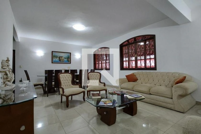 House with 6 bedrooms and shared pool — photo 5