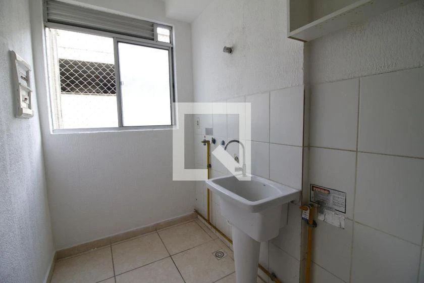 2-bedroom apartment in a building with a pool — photo 23