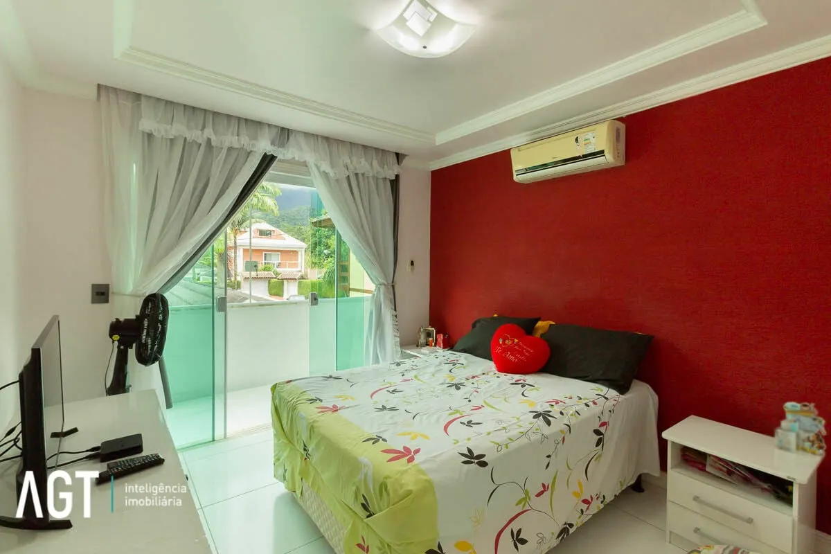 Furnished house with 4 bedrooms, 1 bathroom and 3 parking — photo 26