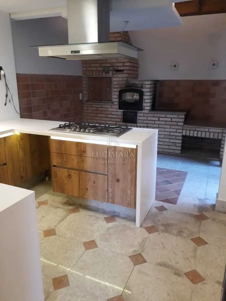 97 m² house with a grill on the balcony and a walk-in closet — photo 2
