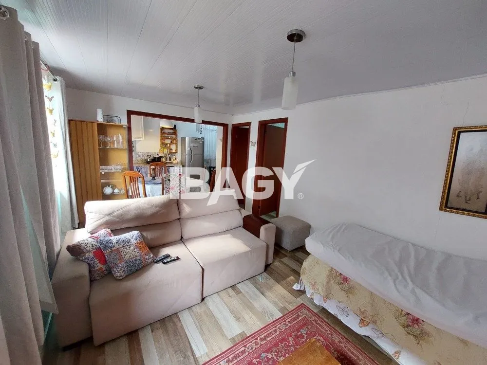 1-bedroom house with 1 bath and ceramic tile floor — photo 5