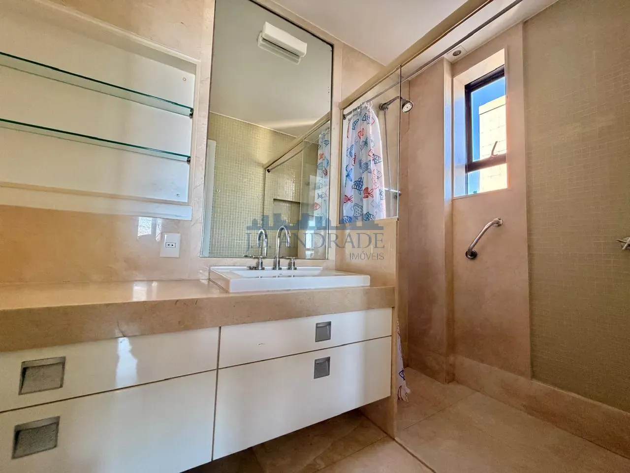 Apartamento mobiliado de 178 m² com 3 quartos e varanda — photo 12