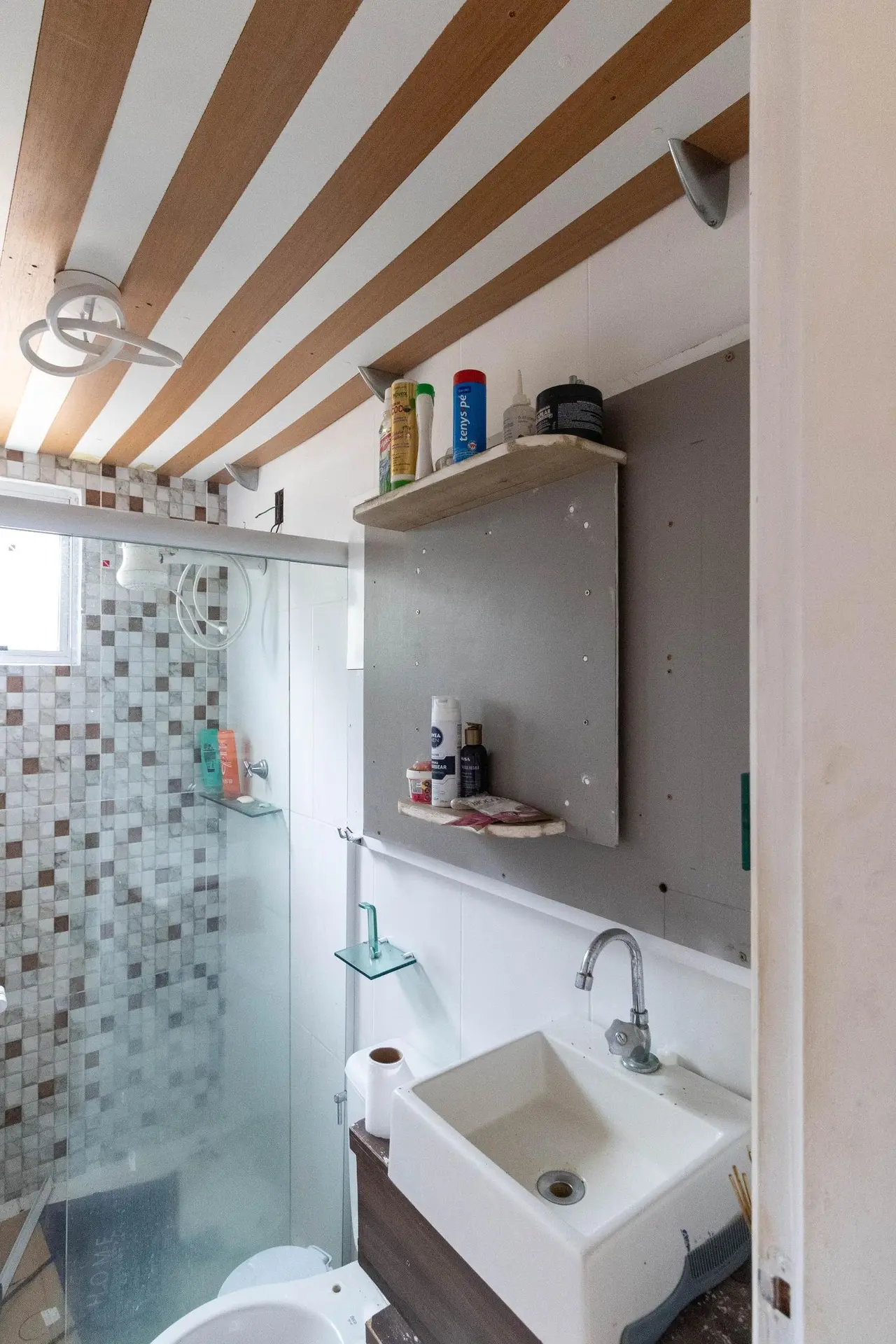 2-bedroom apartment with ceramic tile floors and 1 parking — photo 45