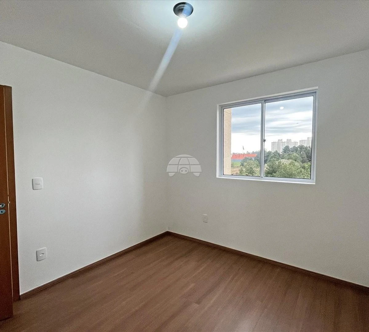2-bedroom apartment with en-suite and 1 parking spot — photo 13