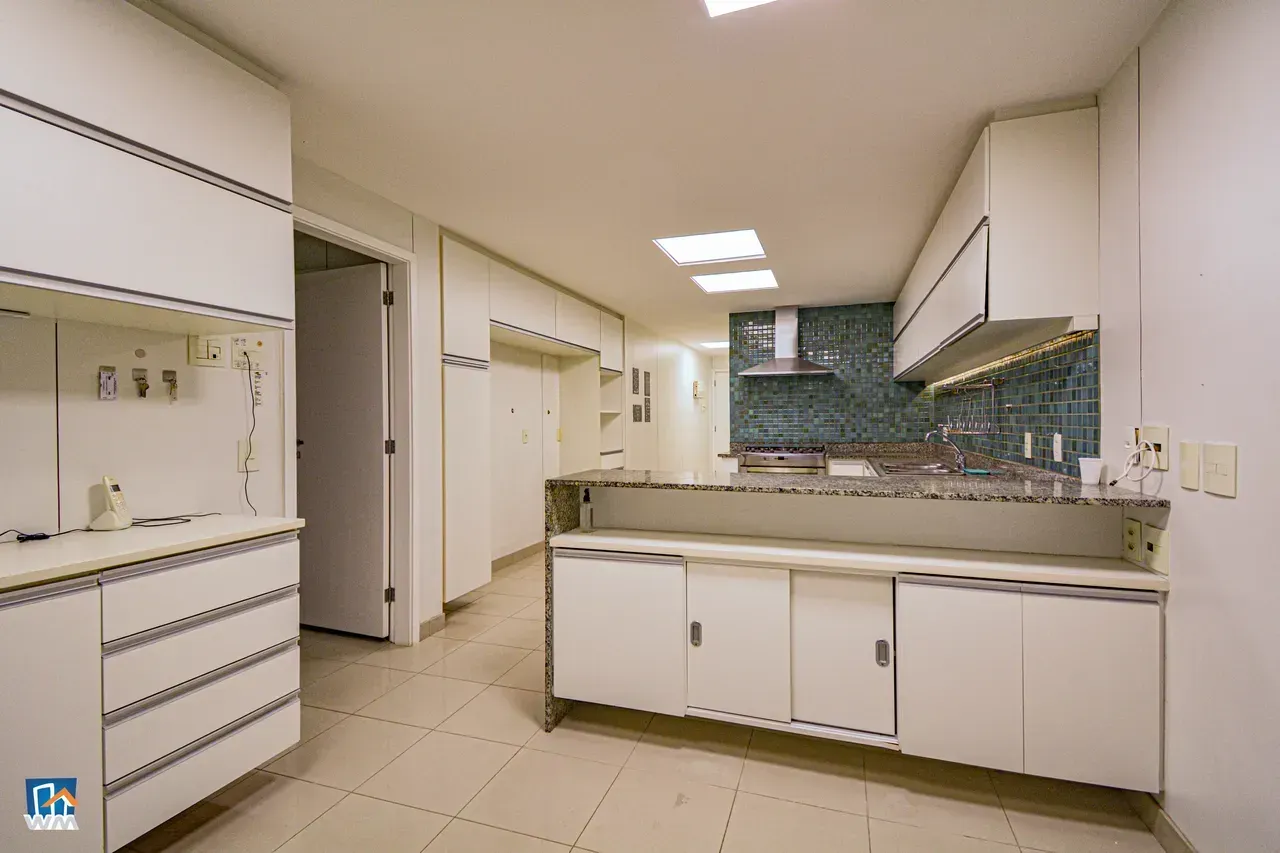 4-suite apartment 260 m² with 2 parking spaces — photo 9