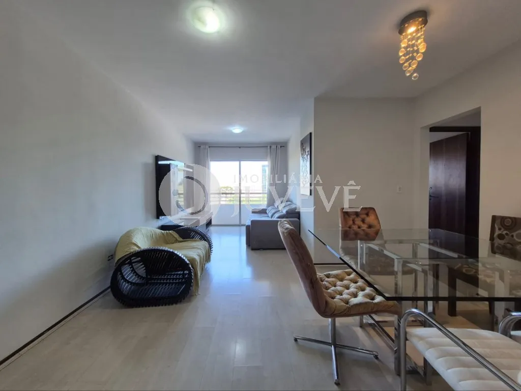 130 m² apartment with 3 bedrooms and an en-suite — photo 3