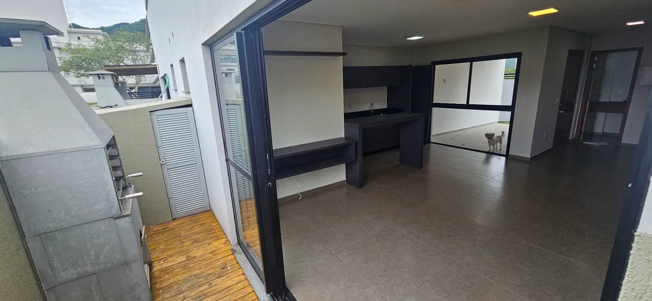 3-bedroom, 110 m² house in Florianópolis — photo 8