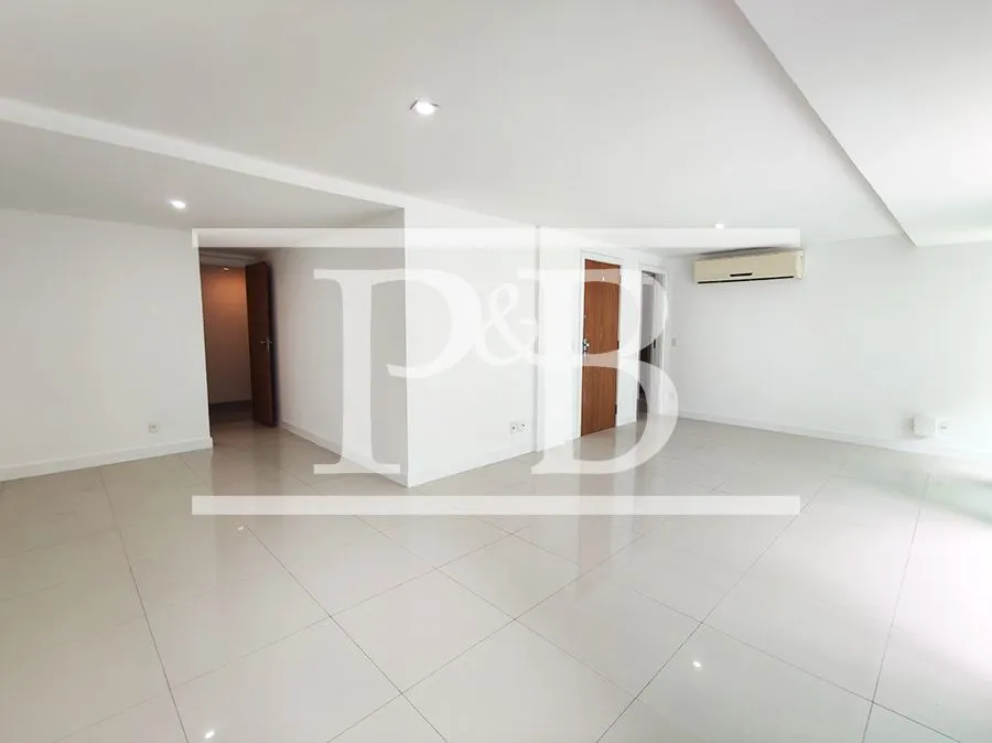 Rental apartment with 4 bedrooms and 4 bathrooms — photo 15