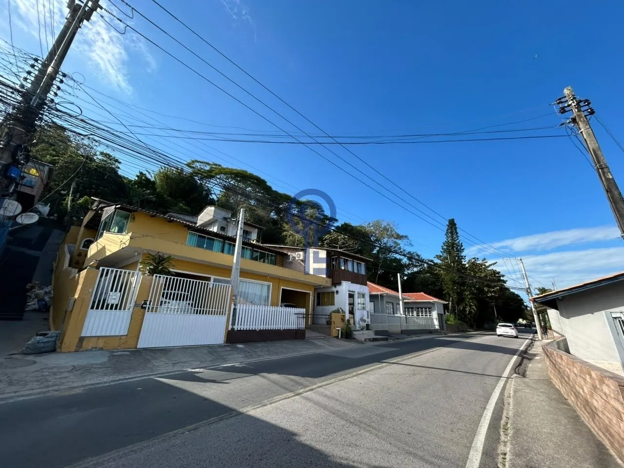 3-bedroom house with a water view in Florianópolis — photo 19