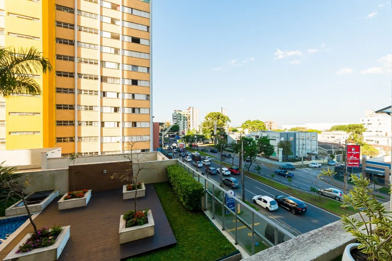 Furnished apartment, 134 m², with floor-to-ceiling windows — photo 17