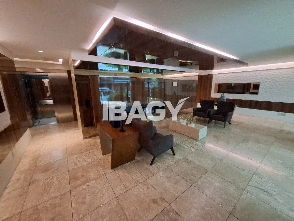 Furnished apartment, 47 m², with a glass-enclosed balcony — photo 7