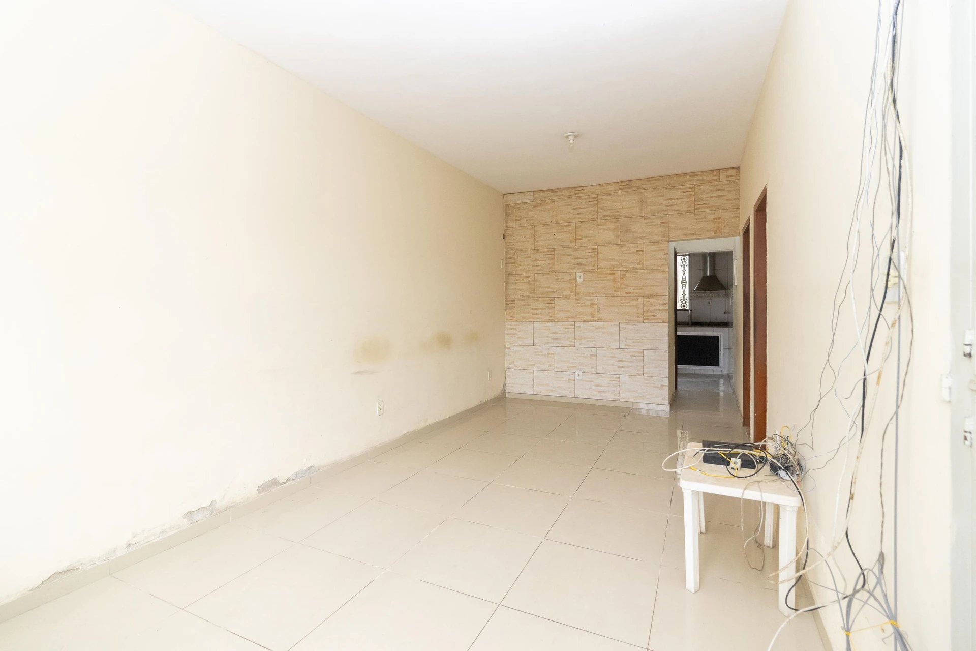 Glass-enclosed balcony in a 3-bedroom house, 110 m² — photo 23