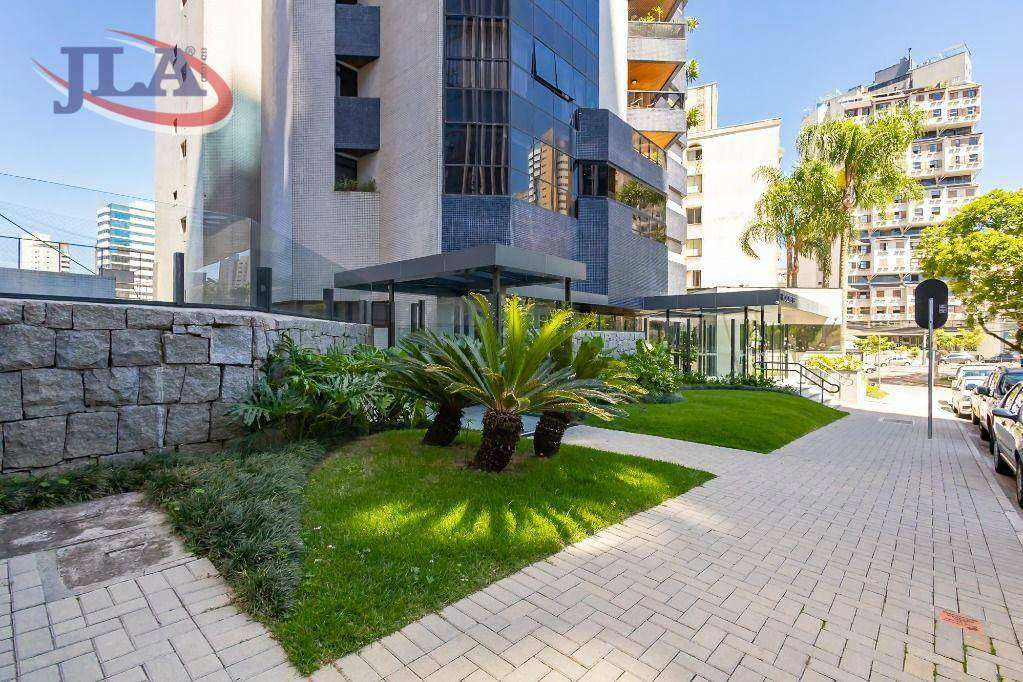 Apartamento en alquiler con 3 dormitorios y 379 m² — photo 5